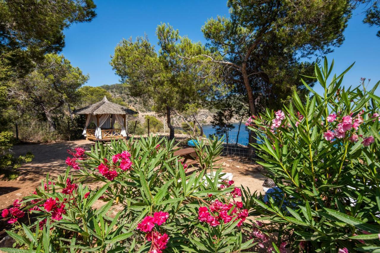 Hostal Cala Boix Es Canar  Bagian luar foto